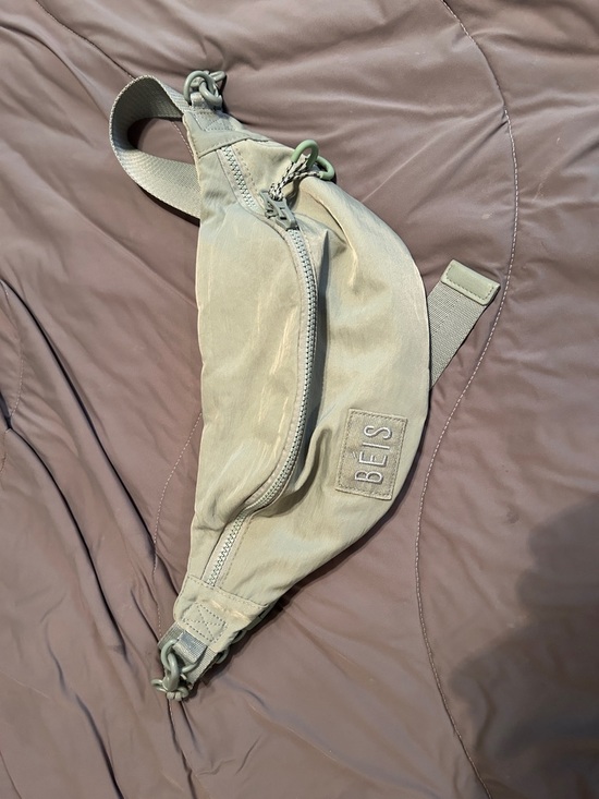 BEIS Handbags - BEIS Slate Blue Sport Pack - NWOT